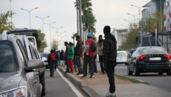 Restriction de fait de la liberté de circulation des migrants subsahariens Les transporteurs montrés du doigt