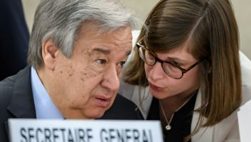 Le chef de l’ONU s’alarme de voir les droits humains « pris d’assaut »