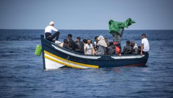 La police marocaine arrête 41 personnes qui s’apprêtaient à migrer clandestinement en bateau