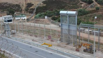 Melilla: une centaine d’agents marocains blessés lors d’un assaut de migrants