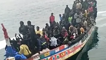 Dakhla : Interception d’une embarcation avec 155 migrants clandestins à bord